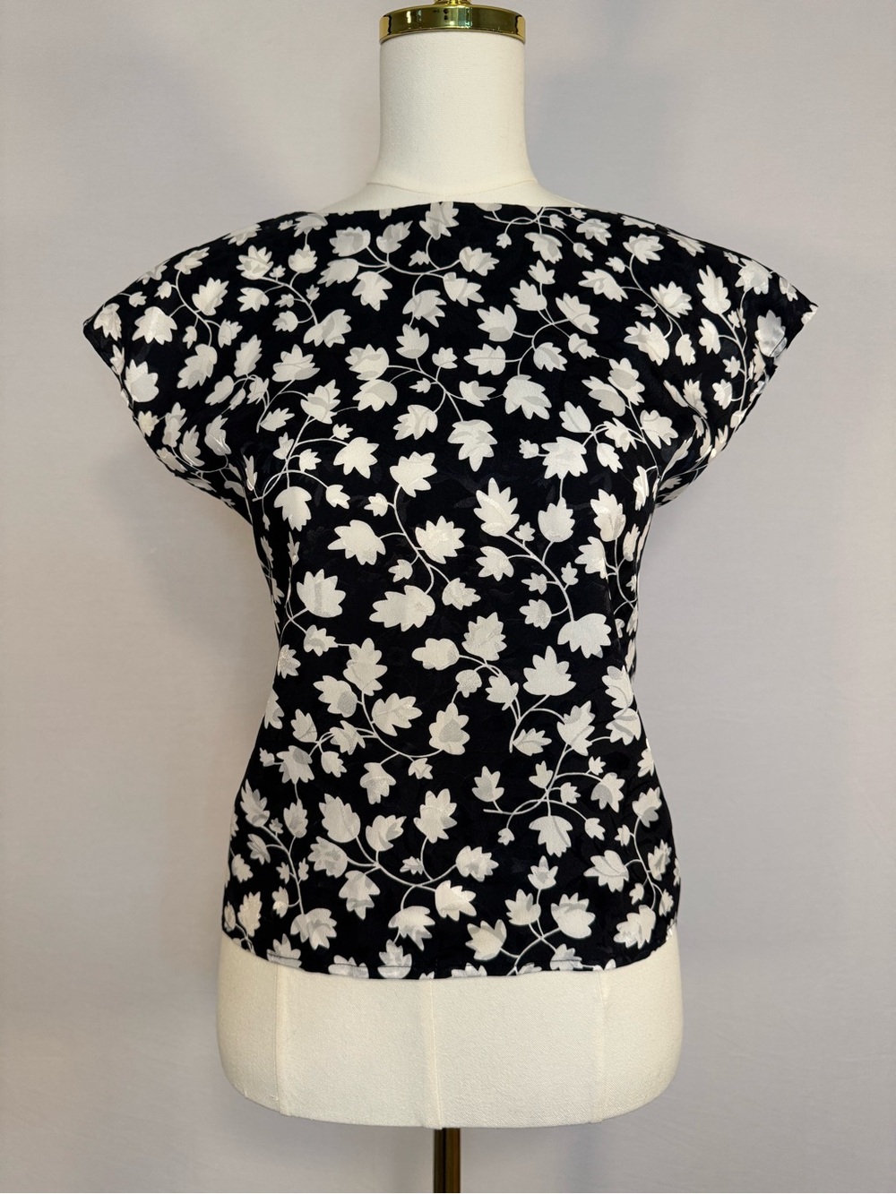 Vintage Black & White Floral Satin-y Blouse Medium